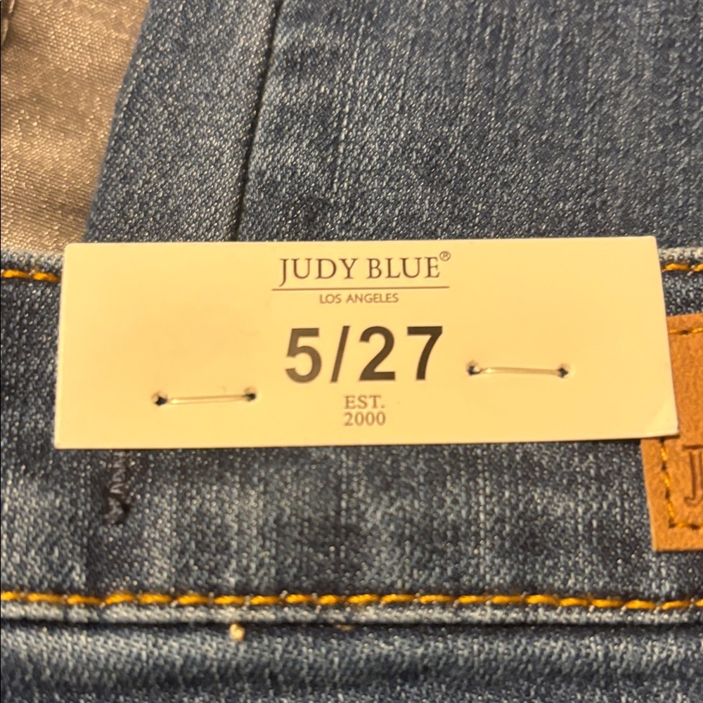 Judy Blue Dark Wash Denim - Picture 5 of 6